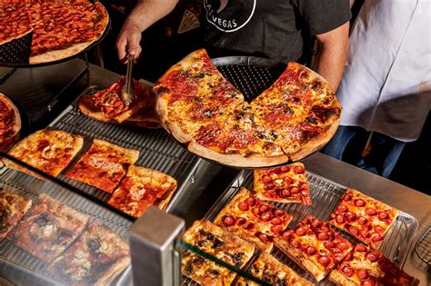 las vegas strip pizza delivery.